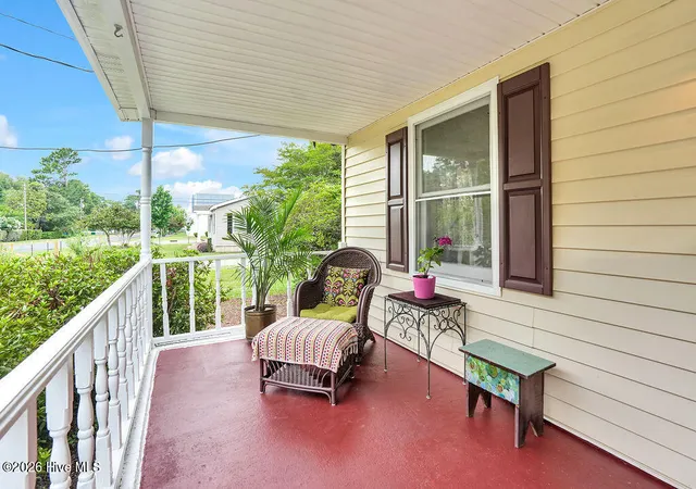 Photo 3 of Single family home for sale at 4809 Franklin Ave, Wilmington, NC 28403 | MLS# 100582944 | Listing updated on 2026-09-14