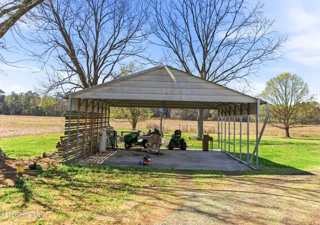 Homes for sale in Willard, NC | 10771 Us Hwy 117 N, Willard, NC 28478 | MLS# 100561620
