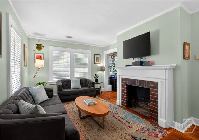 Homes for sale in Savannah, GA | 2142 E 43Rd St, Savannah, GA 31404 | MLS# SA356516