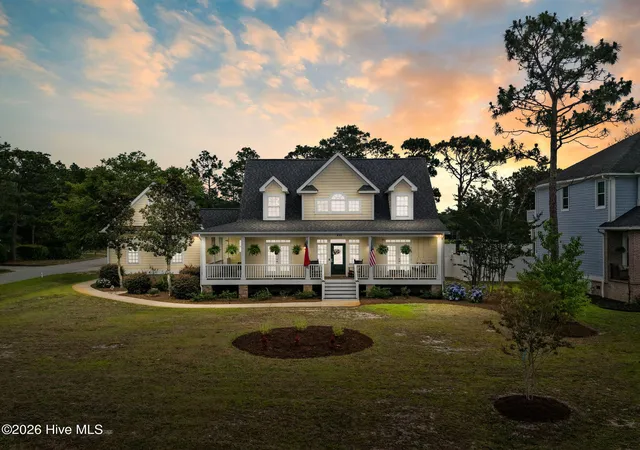 Homes for sale in Southport, NC | 832 S Shore Dr, Southport, NC 28461 | MLS# 100579200