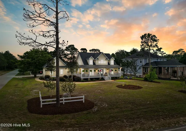 Homes for sale in Southport, NC | 832 S Shore Dr, Southport, NC 28461 | MLS# 100579200