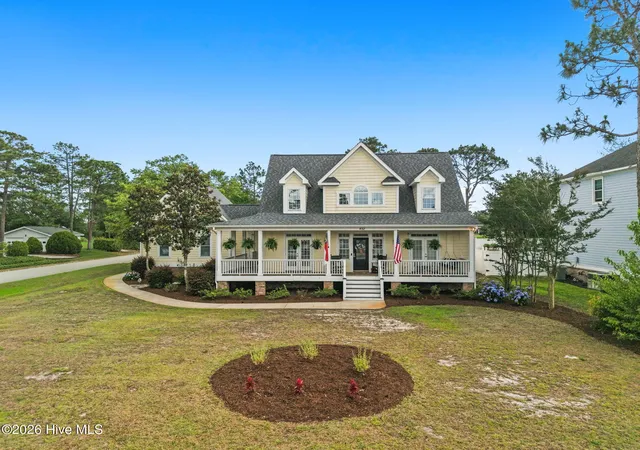 Homes for sale in Southport, NC | 832 S Shore Dr, Southport, NC 28461 | MLS# 100579200