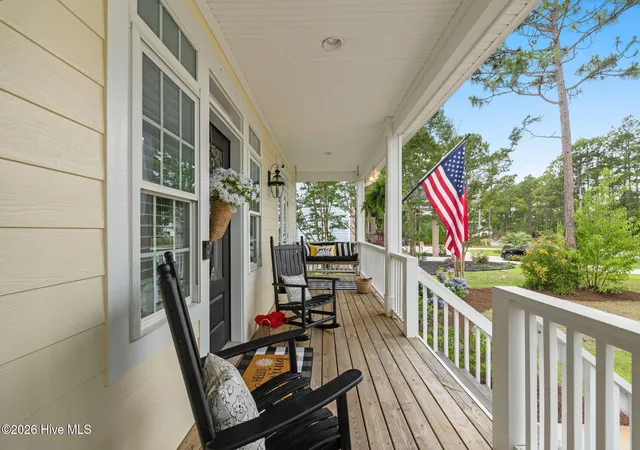 Homes for sale in Southport, NC | 832 S Shore Dr, Southport, NC 28461 | MLS# 100579200