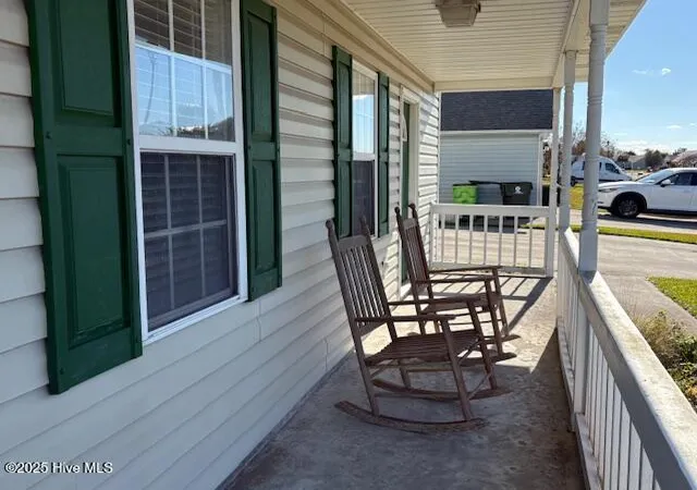 Photo 3 of Single family home for sale at 434 Meeting St, Beaufort, NC 28516 | MLS# 100540719 | Listing updated on 2026-09-18
