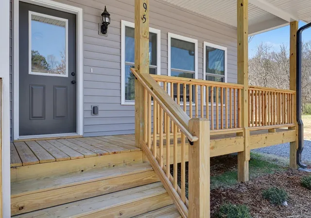 Homes for sale in Hayesville, NC | 195 Rivers Edge Dr, Hayesville, NC 28904 | MLS# 98544553