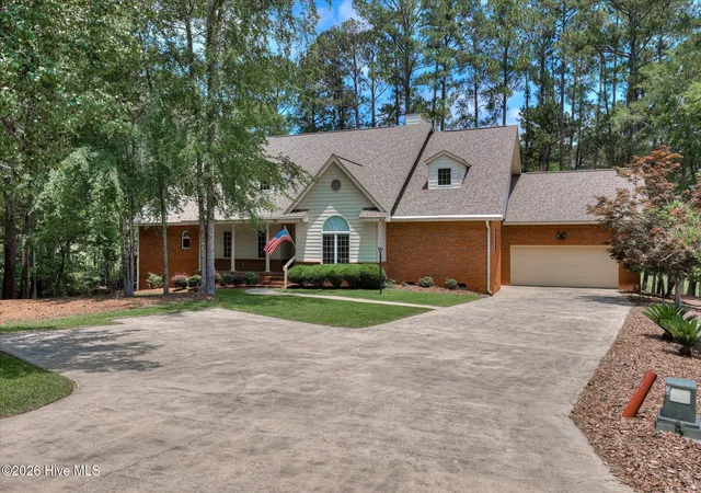 Homes for sale in Mc Cormick, SC | 314 Palmer Ln, Mc Cormick, SC 29835 | MLS# 100580912