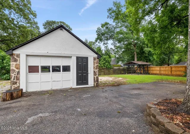43rd image of 205 Forest Hill Ave, Rocky Mount, NC 27804 | MLS# 100578906