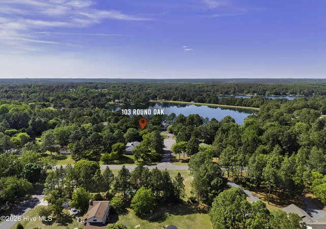 Homes for sale in Seven Lakes, NC | 103 Round Oak Ct, Seven Lakes, NC 27376 | MLS# 100573862