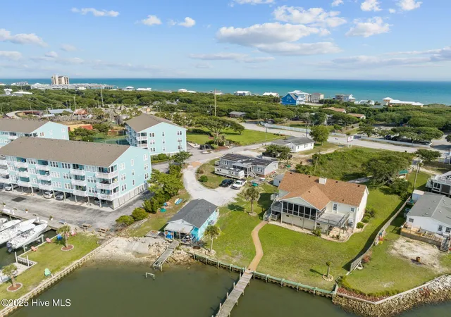 Photo 3 of House for sale at 1024 Salter Path Rd, Atlantic Beach, NC 28512 | MLS# 100527458 | Listing updated on 2026-08-27