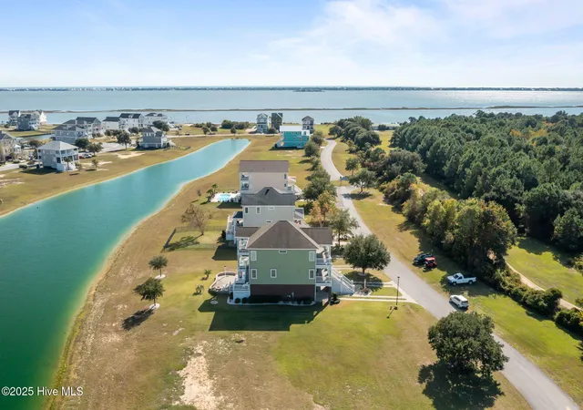 Photo 3 of Single family home for sale at 309 Kensington Pl #195, Newport, NC 28570 | MLS# 100539181 | Listing updated on 2026-10-28