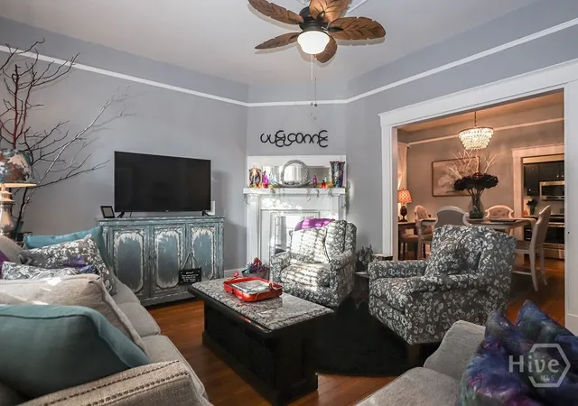 Listing Photo 5 - Condo for sale in building located at 111 Lincoln St, Savannah, GA 31401 - Unit #1B