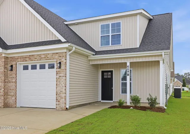 2nd image of 649 Abigail Taylor Dr #B, Greenville, NC 27834 | MLS# 100577102