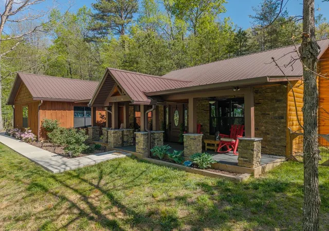 Homes for sale in Hayesville, NC | 190 Galloway Dr, Hayesville, NC 28904 | MLS# 98544396