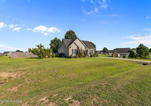 Homes for sale in Pikeville, NC | 204 Planters Ridge Dr, Pikeville, NC 27863 | MLS# 100586640