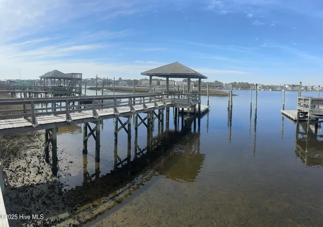 5th image of 1111 Canal Dr, Carolina Beach, NC 28428 | MLS# 100562648