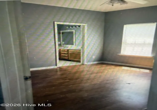 Photo 3 of Single family home for sale at 1014 Hanover St, Wilmington, NC 28401 | MLS# 100589174 | Listing updated on 2026-08-29