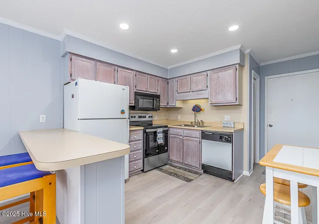 4th image of 301 Commerce Way Way #260, Atlantic Beach, NC 28512 | MLS# 100567005