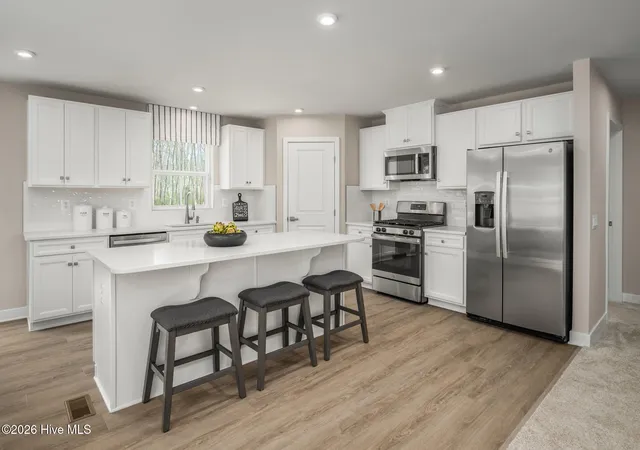 Photo 3 of Single family home for sale at 118 Sweet Clover Wy, Greenville, NC 27834 | MLS# 100599923 | Listing updated on 2026-09-21