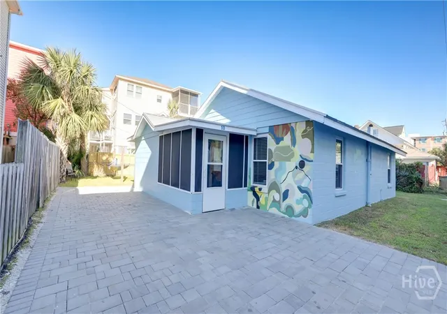 Homes for sale in Tybee Island, GA | 10 17th Pl, Tybee Island, GA 31328 | MLS# SA357566
