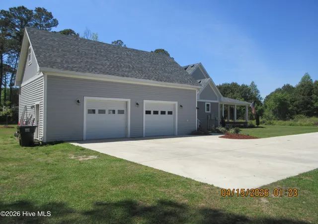 3rd image of 141 W Mobile Rd, Harbinger, NC 27941 | MLS# 100567614