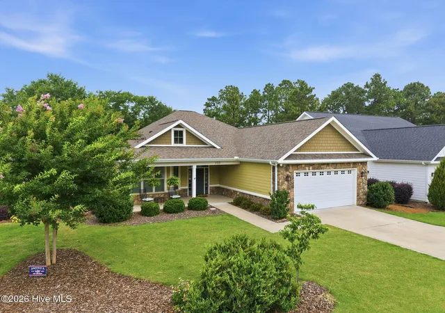 Homes for sale in West End, NC | 135 Heath Ct, West End, NC 27376 | MLS# 100583960