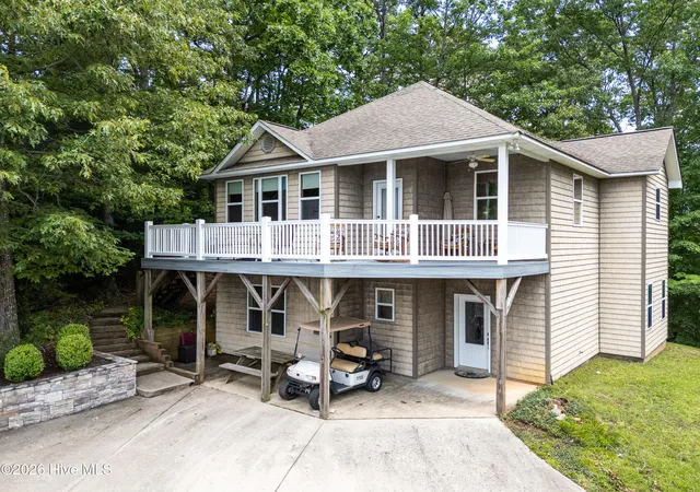 Photo 1 of Single family home for sale at 883 Village Rd, Murphy, NC 28906 | MLS# 100585863 | Listing updated on 2026-08-19
