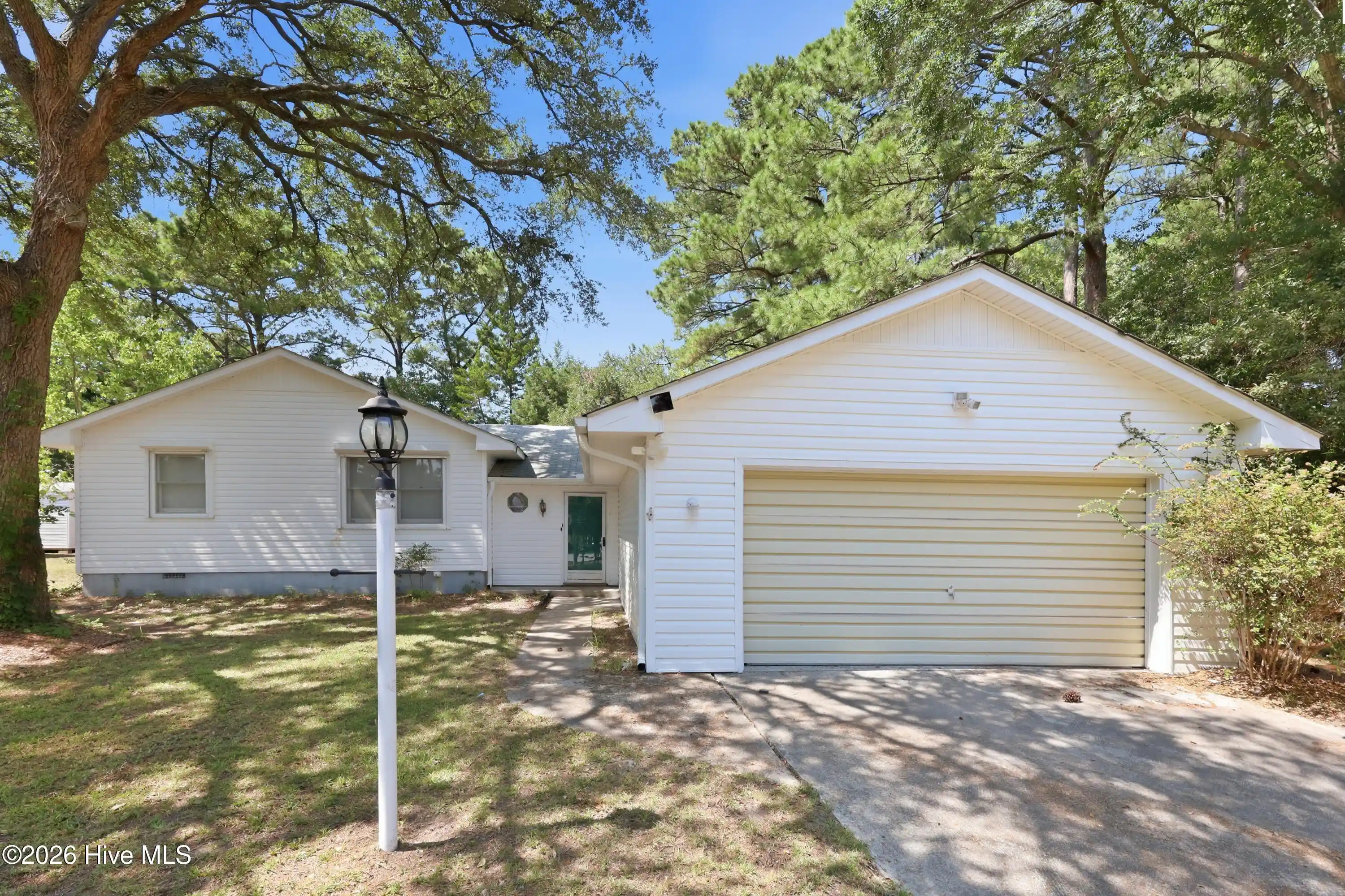 Photo 1 of Single family home for sale at 140 Lousan Dr, Cape Carteret, NC 28584 | MLS# 100603854 | Listing updated on 2026-10-23