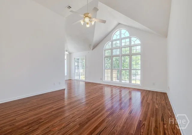 Photo 3 of Single family home for sale at 10 Teakwood Dr, Savannah, GA 31410 | MLS# SA359718 | Listing updated on 2026-08-19