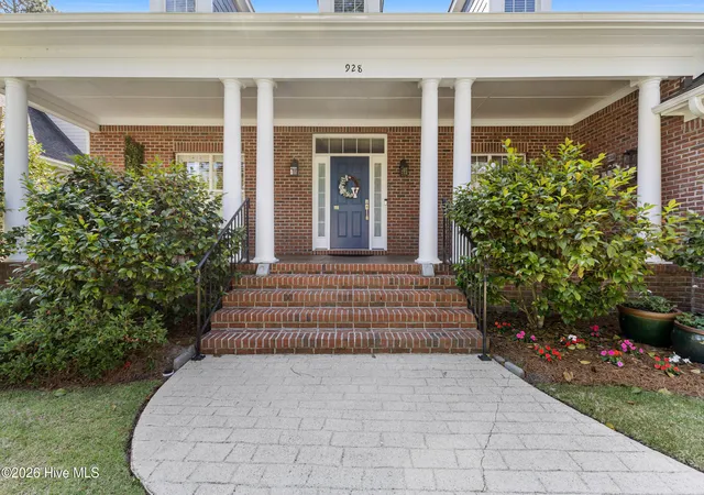 Photo 2 of Single family home for sale at 928 Wild Dunes Cir, Wilmington, NC 28411 | MLS# 100569489 | Listing updated on 2026-09-14