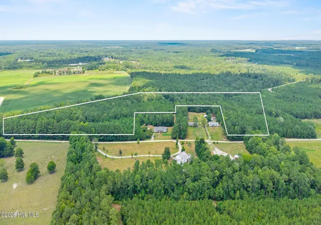 Photo 1 of Land for sale at 0 Old Pl Rd Se, Winnabow, NC 28479 | MLS# 100588587 | Listing updated on 2026-09-11
