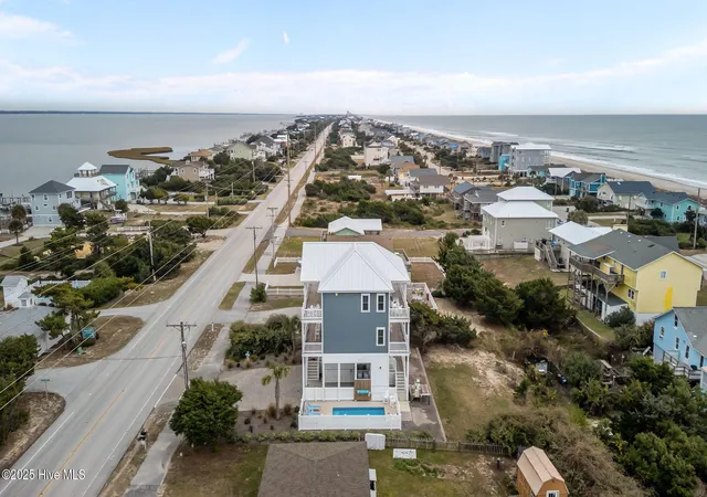 Photo 3 of Single family home for sale at 2307 Emerald Dr, Emerald Isle, NC 28594 | MLS# 100544208 | Listing updated on 2026-08-27
