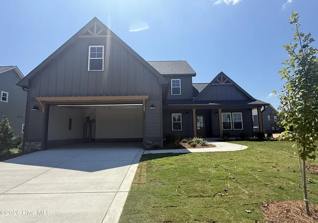 Photo 1 of Single family home for sale at 520 Amersham Rd, Carthage, NC 28327 | MLS# 100590862 | Listing updated on 2026-08-31