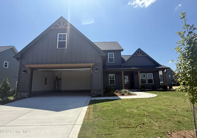 Photo 2 of Single family home for sale at 520 Amersham Rd, Carthage, NC 28327 | MLS# 100590862 | Listing updated on 2026-08-31