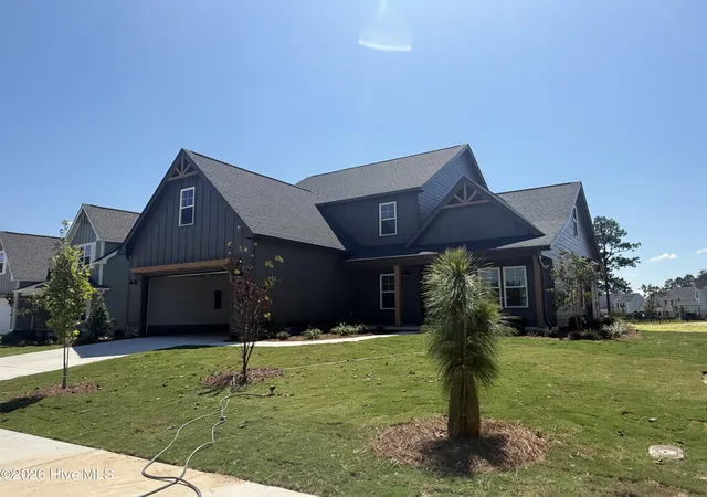Photo 8 of Single family home for sale at 520 Amersham Rd, Carthage, NC 28327 | MLS# 100590862 | Listing updated on 2026-08-31