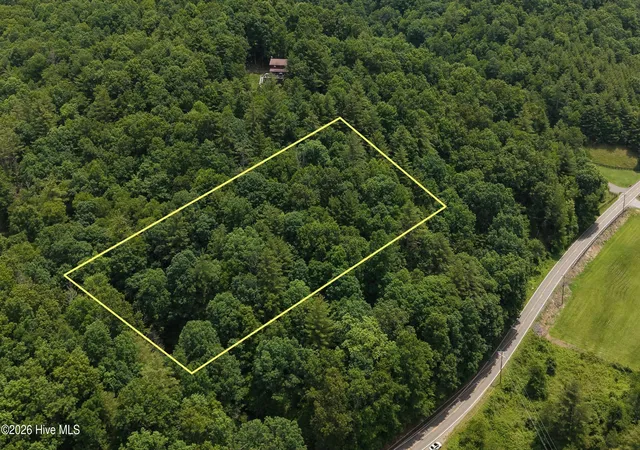 Homes for sale in West Jefferson, NC | Tbd Heritage Oaks Dr, West Jefferson, NC 28694 | MLS# 100585177