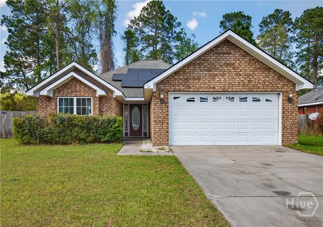 Homes for sale in Hinesville, GA | 31 Idus Ln, Hinesville, GA 31313 | MLS# SA352832