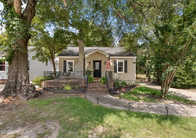 3rd image of 410 Jones Ave, Waynesboro, GA 30830 | MLS# 100586530