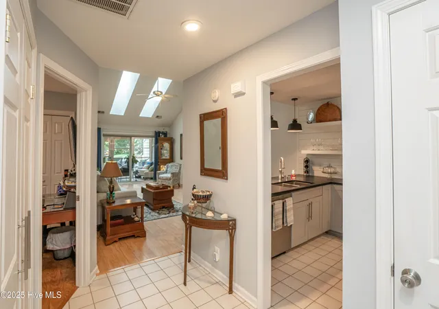 4th image of 90 Clubhouse Rd #Apt 4b, Sunset Beach, NC 28468 | MLS# 100536080