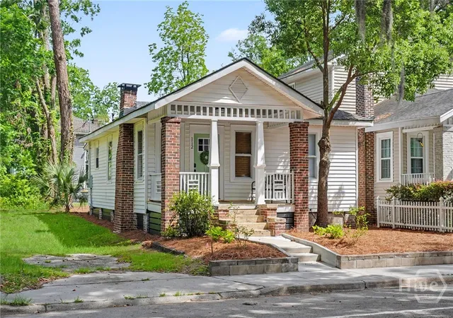 Homes for sale in Savannah, GA | 112 Goebel Ave, Savannah, GA 31404 | MLS# SA360400