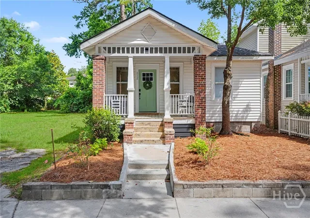 Homes for sale in Savannah, GA | 112 Goebel Ave, Savannah, GA 31404 | MLS# SA360400