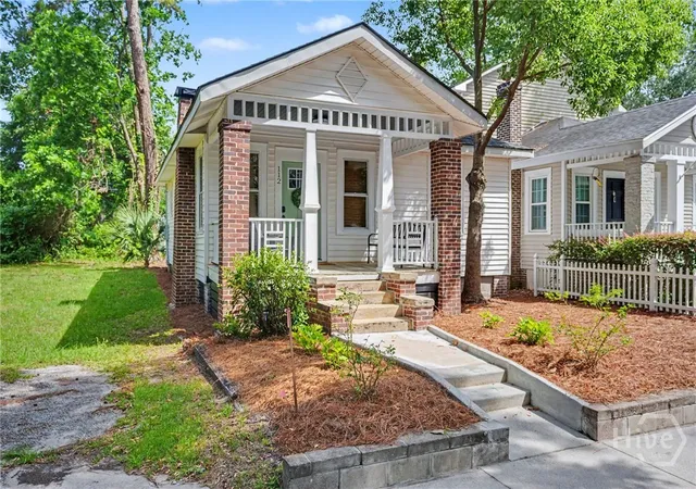 Homes for sale in Savannah, GA | 112 Goebel Ave, Savannah, GA 31404 | MLS# SA360400