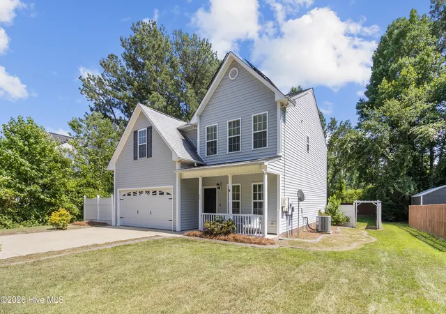 Photo 3 of Single family home for sale at 60 Hunters Way, Angier, NC 27501 | MLS# 100581748 | Listing updated on 2026-08-19