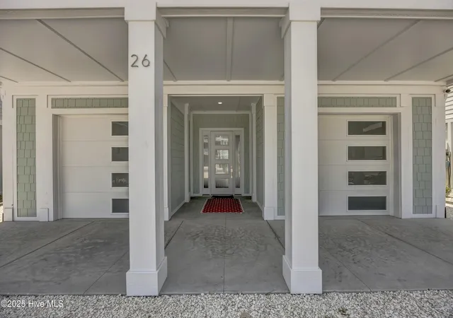 Photo 3 of Single family home for sale at 26 Grand View Dr, Ocean Isle Beach, NC 28469 | MLS# 100573868 | Listing updated on 2026-10-06