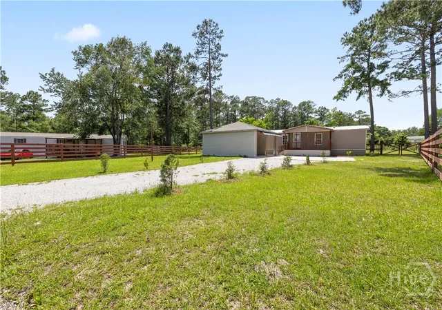 Homes for sale in Guyton, GA | 116 Shari Dr, Guyton, GA 31312 | MLS# SA357945
