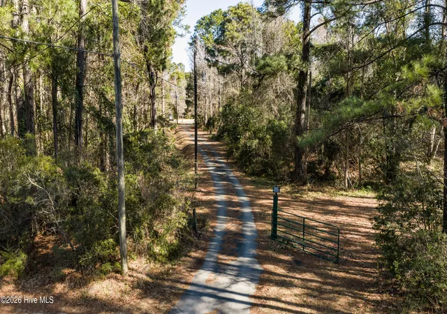 Photo 1 of Single family home for sale at 1934 Gordon Acres Dr, Wilmington, NC 28411 | MLS# 100498443 | Listing updated on 2026-09-09