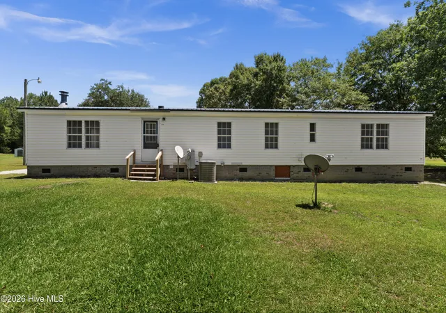 Homes for sale in Beulaville, NC | 139 Williams And Leavens Ln, Beulaville, NC 28518 | MLS# 100583607