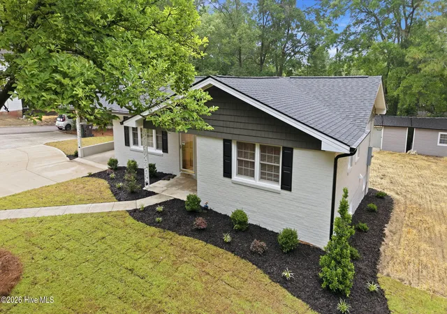 Photo 3 of Single family home for sale at 601 Bethesda Ave, Aberdeen, NC 28315 | MLS# 100576398 | Listing updated on 2026-08-19