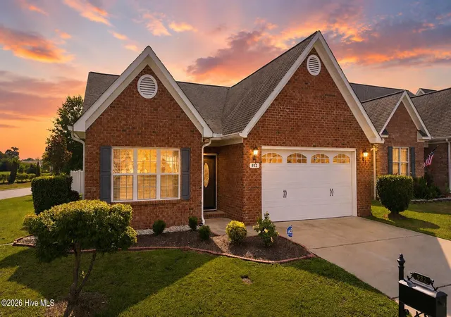 Photo 2 of Single family home for sale at 932 Dearborn Ct, Winterville, NC 28590 | MLS# 100585603 | Listing updated on 2026-09-14