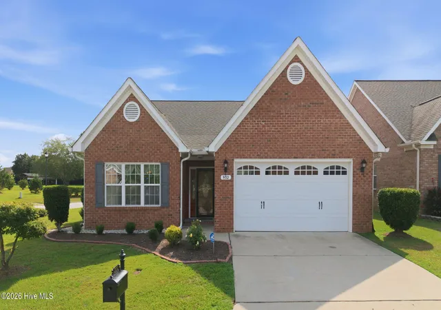 Photo 3 of Single family home for sale at 932 Dearborn Ct, Winterville, NC 28590 | MLS# 100585603 | Listing updated on 2026-09-14