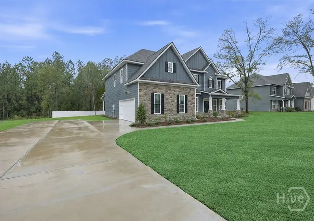 Photo 3 of Single family home for sale at 73 Crestview Dr, Guyton, GA 31312 | MLS# SA345254 | Listing updated on 2026-09-02